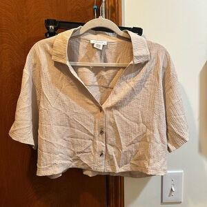 Light weight crop top